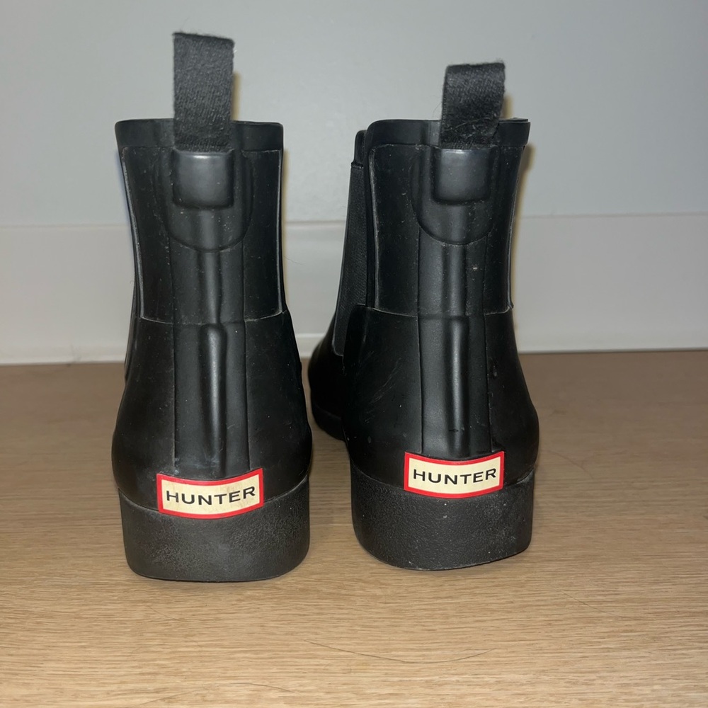 Women’s Hunter Boots Classic Chelsea Boots